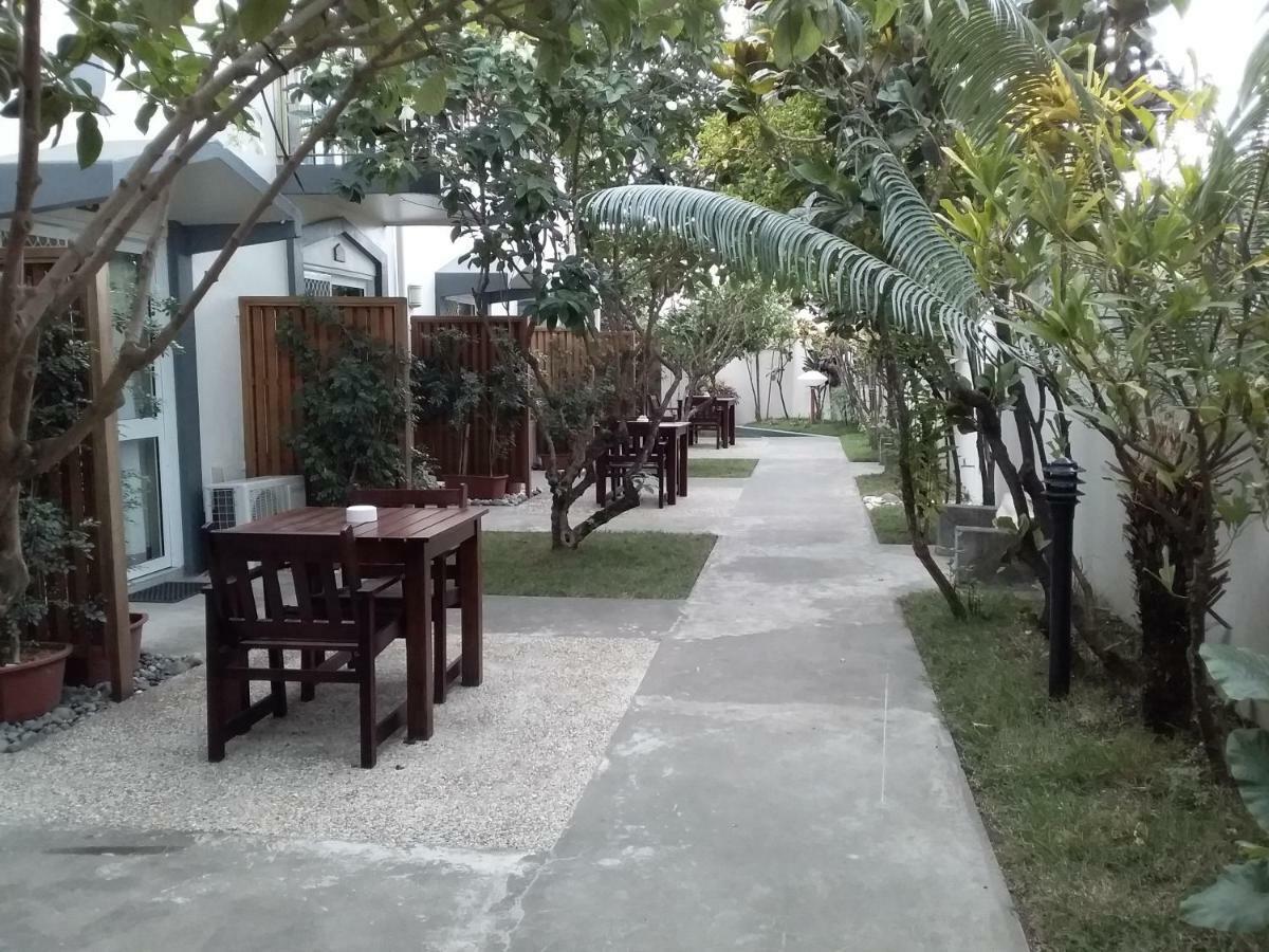 Sanalae Apartments Honiara Exterior foto